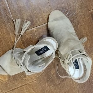 Jones New York shoes